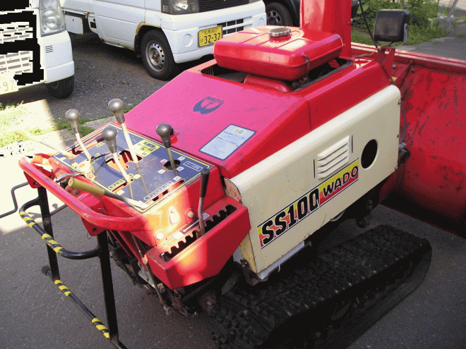 除雪機ワドー10馬力除雪機　ＳＳ－100　ガソリンエンジン　ローリング付　整備済み　即使用可