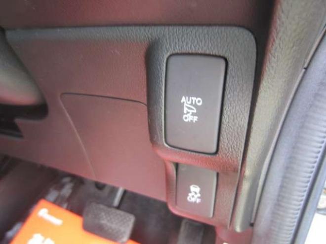 N-BOXカスタムG Lパッケージ 4WD　パワスラドア ナビTV スマートキー 車検令和8年9月 夏冬タイヤ 660