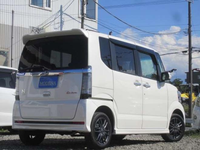 N-BOXカスタムG Lパッケージ 4WD　パワスラドア ナビTV スマートキー 車検令和8年9月 夏冬タイヤ 660