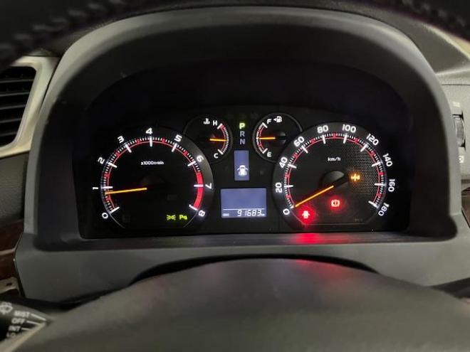 ヴェルファイア２．４Ｚ　後期型　本州仕入　禁煙車　ＷＡＫＯＳバリアスコーティング済　純正１８インチＡＷ＋新品夏タイヤ　社外１６ＡＷ＋スタッドレスタイヤ付　両側パワースライドドア　純正ＨＤＤナビ（フルセグ地デジ　ＤＶＤ再生　Ｂｌｕｅｔｏｏｔｈ）＋バックカメラ　純正１１インチリアフリップダウンモニター　コーナーセンサー　横滑り防止装置　ＨＩＤ　ＥＴＣ 　タイミングチェーン 4WD 2400 5Dr