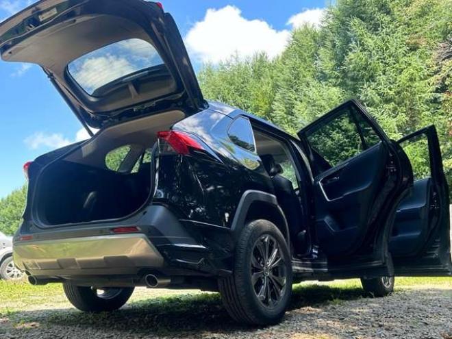 RAV-42.5 ハイブリッド G E-Four 4WD　PS　PW　黒革シート　純正ナビ　フルセグTV　純正AW　ABS　キーレス　モデリスタエアロ　デジタルインナーミラー　パワーバックドア　ハンドルヒーター　ETC　電動シート　バックカメラ 2500