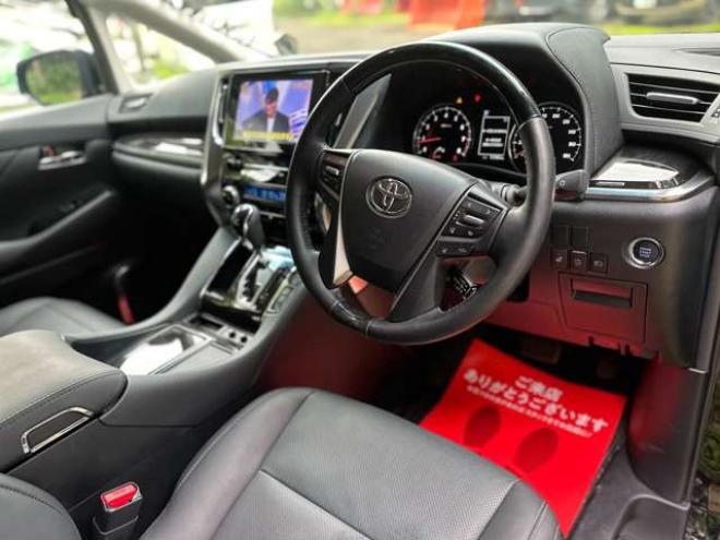 アルファード2.5 S Cパッケージ 4WD　モデリスタエアロ　両側パワースラ　電動リアゲート　後席モニター　フルセグ　バックカメラ　電動シート　3列シート　スマートキー　クルーズコントロール　社外アルミ　障害物センサー　レーンキープアシスト 2500