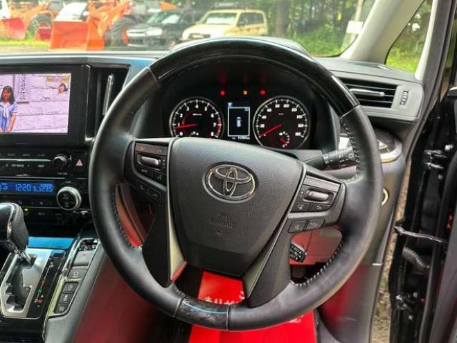 アルファード2.5 S Cパッケージ 4WD　モデリスタエアロ　両側パワースラ　電動リアゲート　後席モニター　フルセグ　バックカメラ　電動シート　3列シート　スマートキー　クルーズコントロール　社外アルミ　障害物センサー　レーンキープアシスト 2500
