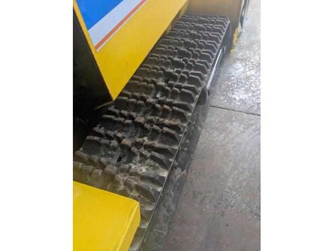 除雪機コバシ　ST22-2DX　２２馬力　ディーゼル　HST　２段オーガ