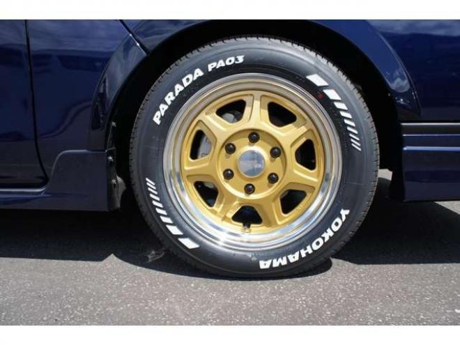 キャラバン2.4 AUTECH ロングボディ ディーゼルターボ 4WD　セレクション　Bodyline新作17インチAW&薄型オーバーフェンダー&ベッドキットTYPE2　ヨコハマPARADA215/60R17 登録済未使用車 2400