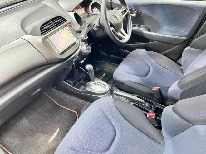 フィット1.3G 4WD 5年保証 ナビTV Bカメ ETC 寒冷地仕様 車検整備2年付 修復歴無