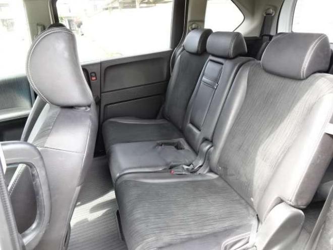 フリード1.5 G ジャストセレクション 4WD　検R9.4　即 納 可　本州車 保証1年/走行距離無制限　4WD パワースライドドア　純正ナビ　ワンセグ　バックカメラ　HID　Bluetooth接続　ハーフレザーシート　ビルトインETC　ステアリングスイッチ 1500