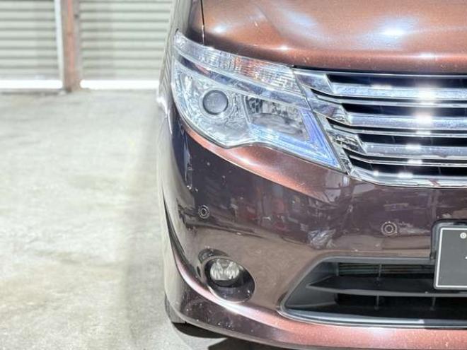 セレナ2.0 20X Vセレクション+Safety 4WD　下廻防錆TVナビBカメETC 2000