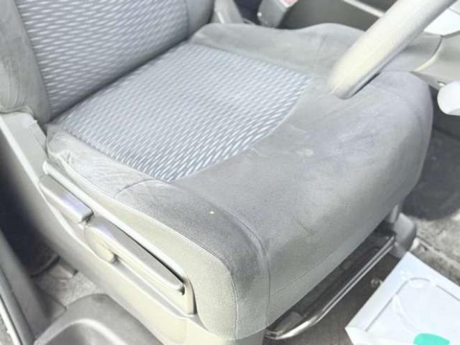 セレナ2.0 20X 4WD　下廻防錆TVナビBカメ後席モニタETC 2000