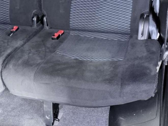 セレナ2.0 20X 4WD　下廻防錆TVナビBカメ後席モニタETC 2000