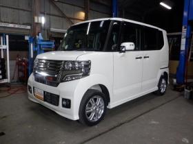 N-BOX　カスタムG Lパッケージ 4WD　本州仕入・ナビ・TV・パワスラ・ETC 660