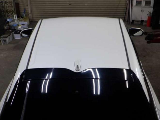 プリウス1.8 S セーフティ プラス E-Four 4WD　本州仕入・ナビ・TV・Bカメラ・エアロ・LEDヘッドライト・衝突軽減・クルコン・スマートキー・プッシュスタート・オートマチックハイビーム・ETC・フォグランプ・社外17インチAW 1800