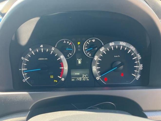 アルファード２４０Ｓ　Ｃパッケージ　４ＷＤ　両側スライドドア　ＥＴＣ　ナビ　電動バックドア　始動防眩ミラーオットマン　社外アルミ　キャプテンシート 4WD 2400 5Dr