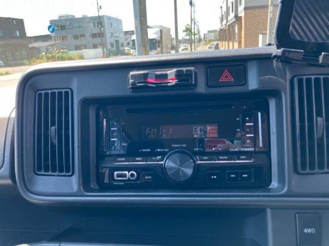 ハイゼットカーゴ 　４ＷＤ　ＡＣ　ラジオ　ＥＴＣ　電動格納ミラー　アイドリングストップ　スライドドア　リアクーラー 4WD 660 5Dr