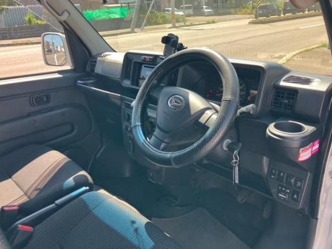 ハイゼットカーゴ 　４ＷＤ　ＡＣ　ラジオ　ＥＴＣ　電動格納ミラー　アイドリングストップ　スライドドア　リアクーラー 4WD 660 5Dr