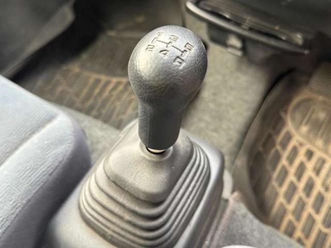 エブリィジョイン ハイルーフ 4WD　5速　12か月点検済　下廻り防錆塗装済 660