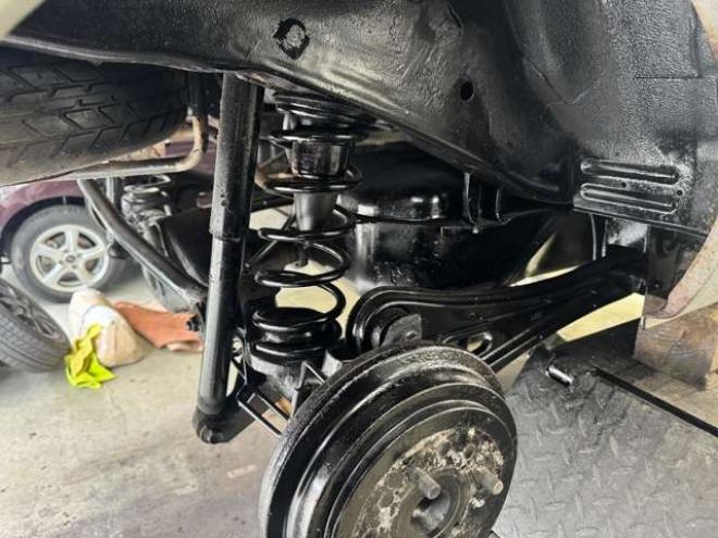 エブリィジョイン ハイルーフ 4WD　5速　12か月点検済　下廻り防錆塗装済 660