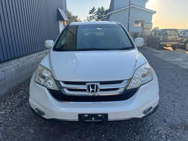 CR-V2.4 ZX HDDナビ レザースタイル 4WD　本革シート　サンルーフ　HDDナビ　Bカメラ　シートヒーター 2400