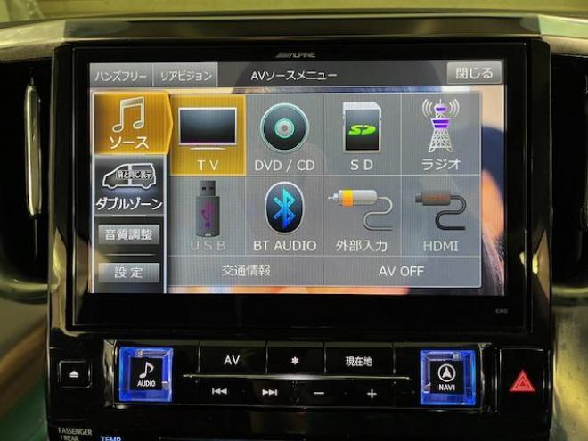 アルファードＳ　Ｃパッケージ　禁煙車　クレンツェ２０インチＡＷ　純正１８ＡＷ＋スタッドレスタイヤ付　ブリッツ車高調　ヴァレンティＬＥＤテール　アルパインビッグＸ１０インチナビ（フルセグ地デジ　Ｂｌｕｅｔｏｏｔｈ）＋バックカメラ　アルパイン製１２．８インチリアフリップダウンモニター　両側パワースライドドア　パワーバックドア　純正ハーフレザーシート　電動オットマン　ＬＥＤヘッドライト　ステアリングヒーター　フロントガラス熱線　エンジンスターター　ＥＴＣ 4WD 2500 5Dr