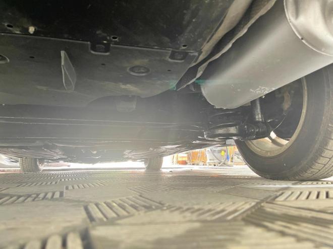 プリウス1.8L 5年保証 スマキー 寒冷地仕様 禁煙 車検整備2年付 修復歴無