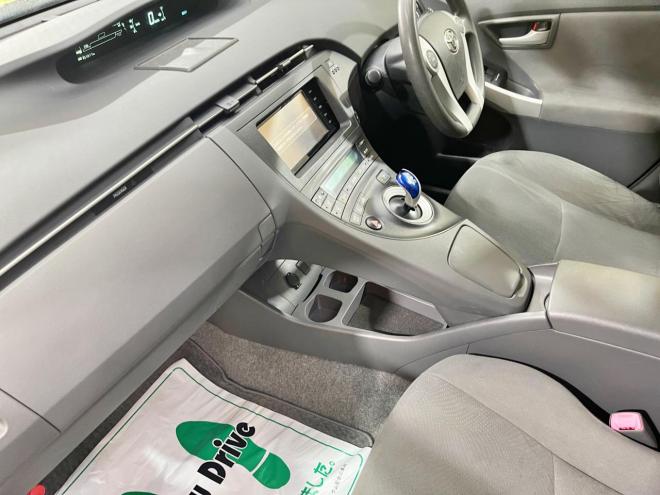 プリウス1.8L 5年保証 スマキー 寒冷地仕様 禁煙 車検整備2年付 修復歴無