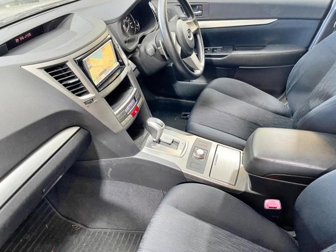 レガシィワゴンツーリングワゴン2.5i 4WD 5年保証 ナビTV ETC 夏冬タイヤ 寒冷地仕様 禁煙 車検整備2年付