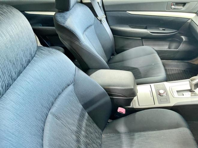 レガシィワゴンツーリングワゴン2.5i 4WD 5年保証 ナビTV ETC 夏冬タイヤ 寒冷地仕様 禁煙 車検整備2年付