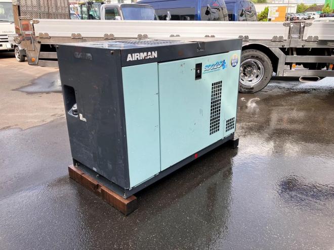 発電機北越　エアマン　中古　SDG25AS　エンジン発電機　
