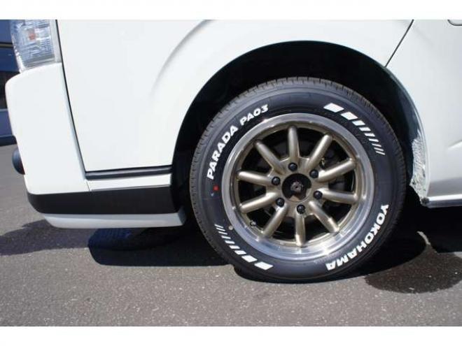 ハイエースバン2.8 DX ワイド スーパーロング ハイルーフ ディーゼルターボ 4WD　オグショー跳上2段ベッドキット 前後S-GLシート　スーリーサイドオーニング 415SAFARI Fスポイラー　ESSEX ENCB17インチAW　PARADA215/60R17　WEBASTO-FFヒーター　サブバッテリー&外部電源&走行充電 2800
