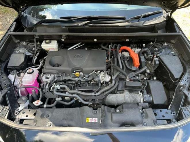 RAV-42.5 ハイブリッド G E-Four 4WD　PS　PW　黒革シート　純正ナビ　フルセグTV　純正AW　ABS　キーレス　モデリスタエアロ　デジタルインナーミラー　パワーバックドア　ハンドルヒーター　ETC　電動シート　バックカメラ 2500