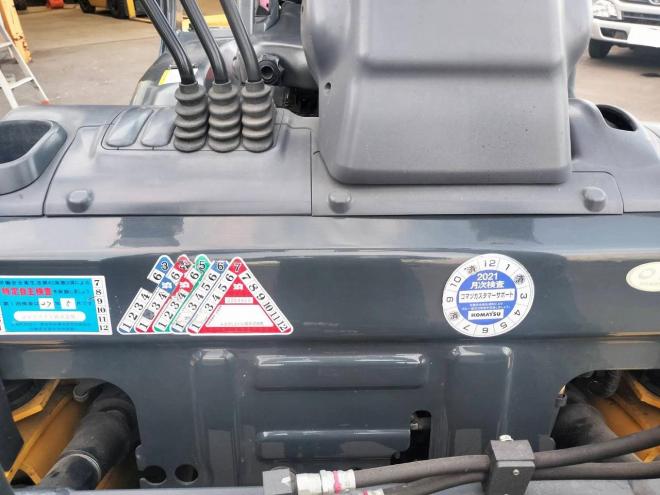 フォークリフトコマツ　中古　FD25T-17　ディーゼル　建機