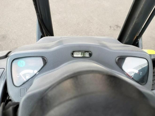フォークリフトコマツ　中古　FD25T-17　ディーゼル　建機