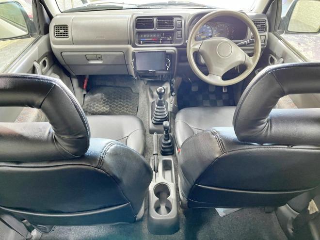 ジムニーXC 4WD 5年保証 MT ETC ナビ 下廻防錆 寒冷地仕様 禁煙 車検整備2年付 修復歴無