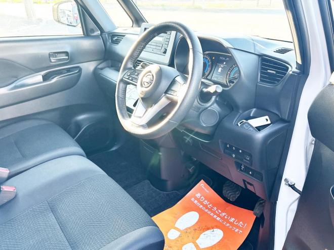 ルークス660ハイウェイスターX 4WD　ローンが不安な方＜優遇ローン＞寒冷地仕様　後期型　両側パワースライド　ナビ　フルセグTV 4WD
