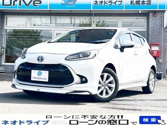 アクア1.5Z E-Four 4WD　ローンが不安な方＜優遇ローン＞本州仕入　モデリスタエアロ　10.5インチディスプレイオーディオ 4WD