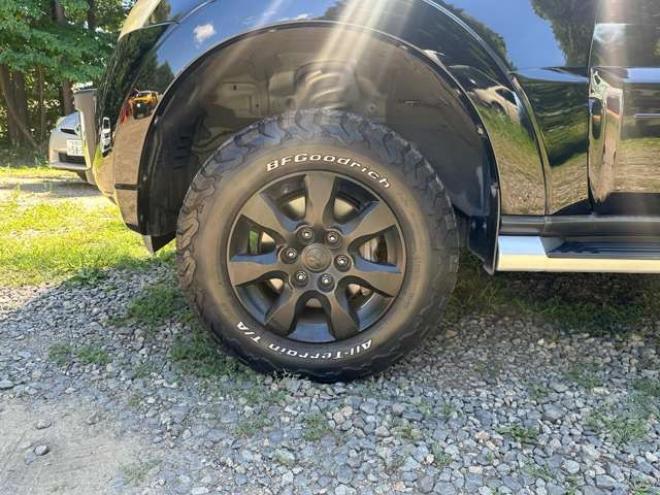 パジェロ3.2 ロング GR ディーゼルターボ 4WD　リフトアップ2インチ　10インチTVナビ　グッドリッチタイヤ　シートヒーター　ETC　エンジンスターター　純正アルミ　バックカメラ　キーレス　パワステ　パワーウィンドウ　ABS 3200