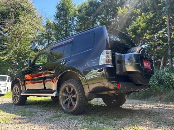 パジェロ3.2 ロング GR ディーゼルターボ 4WD　リフトアップ2インチ　10インチTVナビ　グッドリッチタイヤ　シートヒーター　ETC　エンジンスターター　純正アルミ　バックカメラ　キーレス　パワステ　パワーウィンドウ　ABS 3200