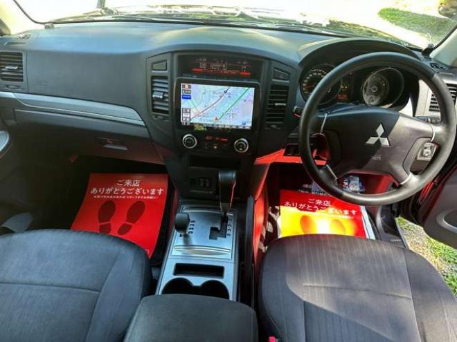 パジェロ3.2 ロング GR ディーゼルターボ 4WD　リフトアップ2インチ　10インチTVナビ　グッドリッチタイヤ　シートヒーター　ETC　エンジンスターター　純正アルミ　バックカメラ　キーレス　パワステ　パワーウィンドウ　ABS 3200