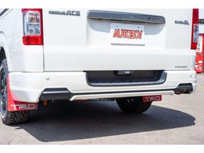 ハイエースバン2.8 スーパーGL ダークプライムII ロングボディ ディーゼルターボ 4WD　TRDバンパー&アルパインBIG-X11インチ　　リアヒーター&クーラー　プッシュスタート　スマートキー　　両側スライドドア　ドライブレコーダー　ETC　車線逸脱防止　横滑り防止装置　電動格納ミラー　ベッドキッド 2800
