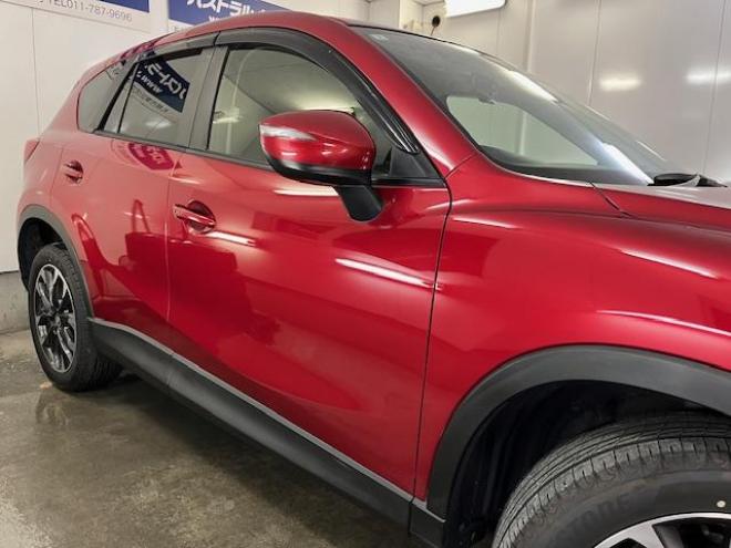 CX-5ＸＤ　Ｌパッケージ　本州仕入　ワンオーナー　寒冷地仕様　禁煙車　ＷＡＫＯＳバリアスコーティング済　スカイアクティブディーゼルターボ　純正１９インチＡＷ　社外１７ＡＷ＋スタッドレスタイヤ付　純正ナビ（フルセグ地デジ　ＤＶＤ再生　Ｂｌｕｅｔｏｏｔｈ）＋バックカメラ＆サイドカメラ　純正ブラックレザーシート　レーダークルーズコントロール　ブラインドスポット　車線逸脱警報　ＬＥＤヘッドライト　両席シートヒーター　アドバンスキー　横滑り防止装置　ＥＴＣ 4WD 2200 5Dr