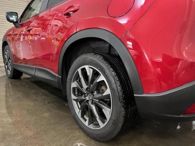 CX-5ＸＤ　Ｌパッケージ　本州仕入　ワンオーナー　寒冷地仕様　禁煙車　ＷＡＫＯＳバリアスコーティング済　スカイアクティブディーゼルターボ　純正１９インチＡＷ　社外１７ＡＷ＋スタッドレスタイヤ付　純正ナビ（フルセグ地デジ　ＤＶＤ再生　Ｂｌｕｅｔｏｏｔｈ）＋バックカメラ＆サイドカメラ　純正ブラックレザーシート　レーダークルーズコントロール　ブラインドスポット　車線逸脱警報　ＬＥＤヘッドライト　両席シートヒーター　アドバンスキー　横滑り防止装置　ＥＴＣ 4WD 2200 5Dr