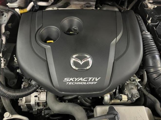 CX-5ＸＤ　Ｌパッケージ　本州仕入　ワンオーナー　寒冷地仕様　禁煙車　ＷＡＫＯＳバリアスコーティング済　スカイアクティブディーゼルターボ　純正１９インチＡＷ　社外１７ＡＷ＋スタッドレスタイヤ付　純正ナビ（フルセグ地デジ　ＤＶＤ再生　Ｂｌｕｅｔｏｏｔｈ）＋バックカメラ＆サイドカメラ　純正ブラックレザーシート　レーダークルーズコントロール　ブラインドスポット　車線逸脱警報　ＬＥＤヘッドライト　両席シートヒーター　アドバンスキー　横滑り防止装置　ＥＴＣ 4WD 2200 5Dr
