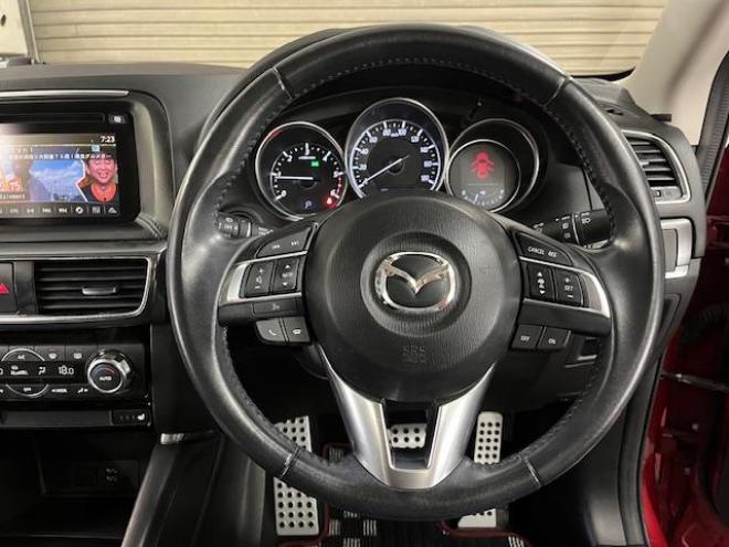 CX-5ＸＤ　Ｌパッケージ　本州仕入　ワンオーナー　寒冷地仕様　禁煙車　ＷＡＫＯＳバリアスコーティング済　スカイアクティブディーゼルターボ　純正１９インチＡＷ　社外１７ＡＷ＋スタッドレスタイヤ付　純正ナビ（フルセグ地デジ　ＤＶＤ再生　Ｂｌｕｅｔｏｏｔｈ）＋バックカメラ＆サイドカメラ　純正ブラックレザーシート　レーダークルーズコントロール　ブラインドスポット　車線逸脱警報　ＬＥＤヘッドライト　両席シートヒーター　アドバンスキー　横滑り防止装置　ＥＴＣ 4WD 2200 5Dr