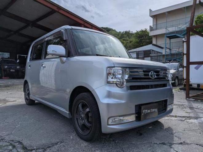ピクシススペース(ムーヴコンテOEM)エコアイドル☆ 4WD 660 5Dr