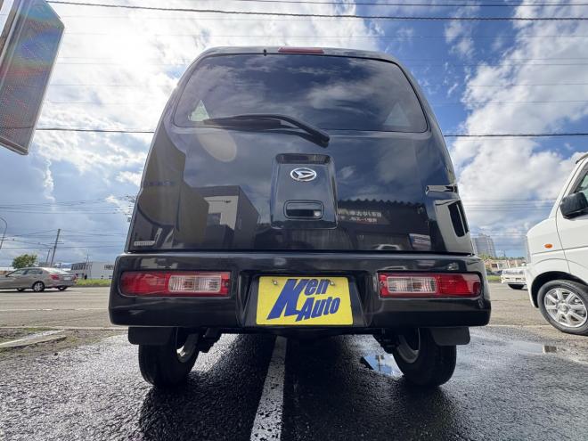 ハイゼットHIJET CARGO 4WD CRUSE HIGH ROOF　錆の少ない本州仕入　人気のビジネスパッケージ　　キーレス　Bluetoothフルセグナビ　電動格納　ETC　バイザー　アルミ　エンジンオイル交換　ATF交 4WD 660 5Dr