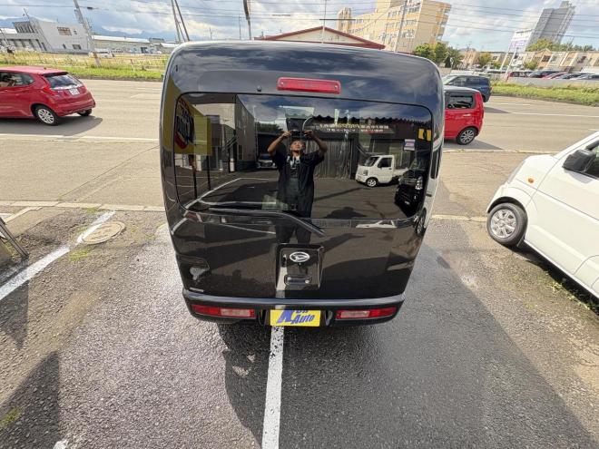 ハイゼットHIJET CARGO 4WD CRUSE HIGH ROOF　錆の少ない本州仕入　人気のビジネスパッケージ　　キーレス　Bluetoothフルセグナビ　電動格納　ETC　バイザー　アルミ　エンジンオイル交換　ATF交 4WD 660 5Dr