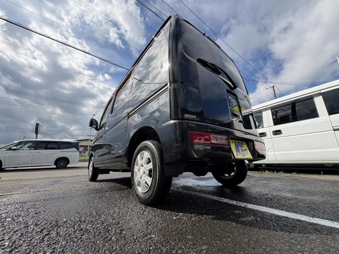 ハイゼットHIJET CARGO 4WD CRUSE HIGH ROOF　錆の少ない本州仕入　人気のビジネスパッケージ　　キーレス　Bluetoothフルセグナビ　電動格納　ETC　バイザー　アルミ　エンジンオイル交換　ATF交 4WD 660 5Dr