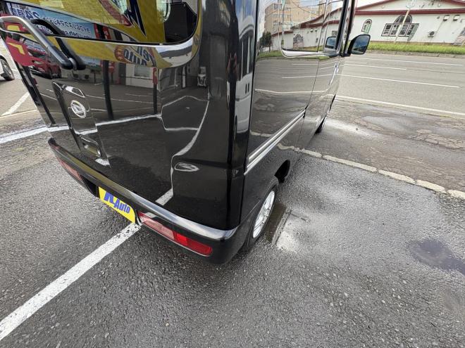 ハイゼットHIJET CARGO 4WD CRUSE HIGH ROOF　錆の少ない本州仕入　人気のビジネスパッケージ　　キーレス　Bluetoothフルセグナビ　電動格納　ETC　バイザー　アルミ　エンジンオイル交換　ATF交 4WD 660 5Dr