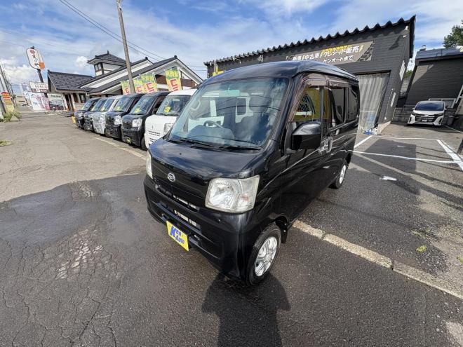 ハイゼットHIJET CARGO 4WD CRUSE HIGH ROOF　錆の少ない本州仕入　人気のビジネスパッケージ　　キーレス　Bluetoothフルセグナビ　電動格納　ETC　バイザー　アルミ　エンジンオイル交換　ATF交 4WD 660 5Dr