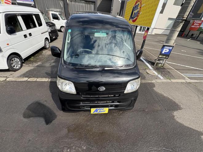 ハイゼットHIJET CARGO 4WD CRUSE HIGH ROOF　錆の少ない本州仕入　人気のビジネスパッケージ　　キーレス　Bluetoothフルセグナビ　電動格納　ETC　バイザー　アルミ　エンジンオイル交換　ATF交 4WD 660 5Dr
